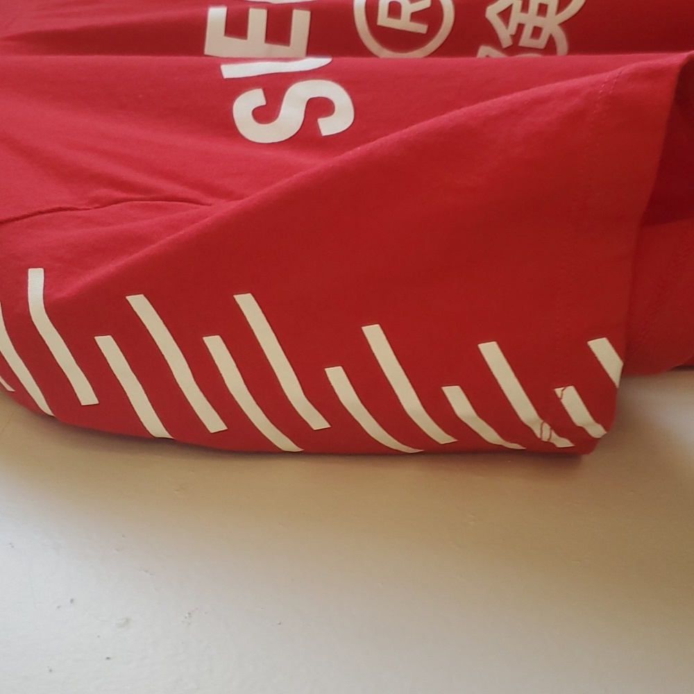 Superdry Tee Shirt - Picture 3 of 6
